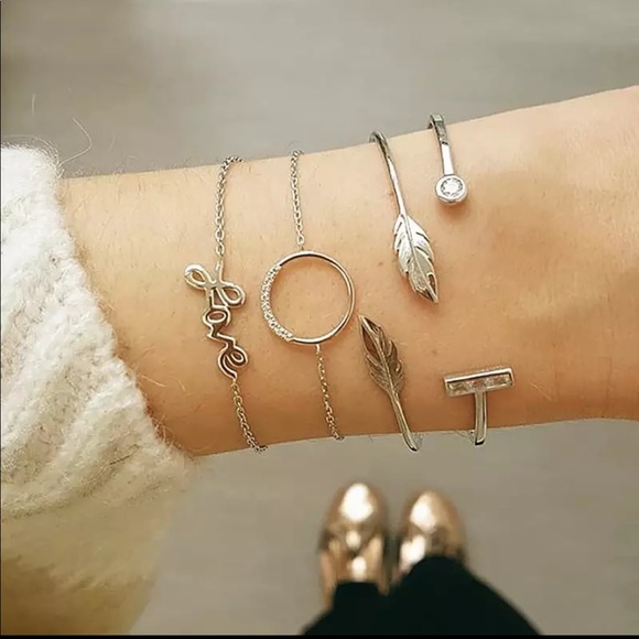 Jewelry - LOVE ♡ 4 PCs Bracelet GIFT SET